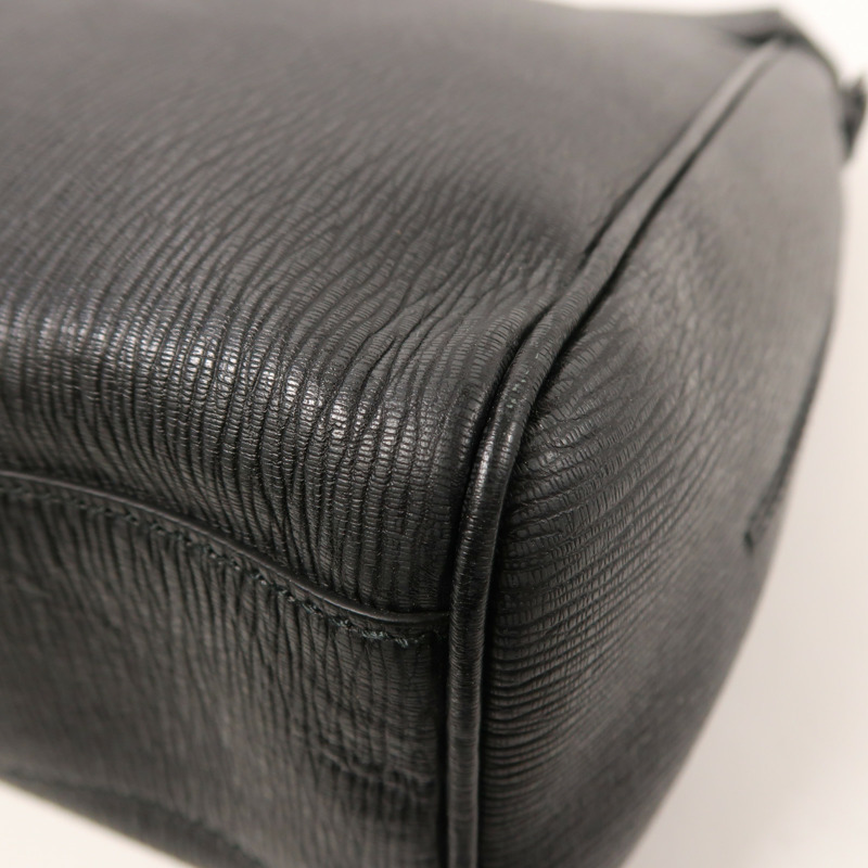 Salvatore Ferragamo 牛皮皮革Shoulder Bag銀扣肩背袋-10