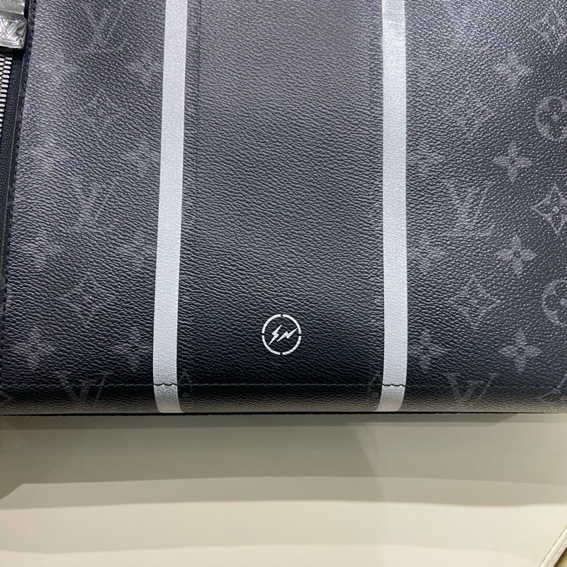 LV男士黑武士斜挎包 藤原浩聯名款 尺寸約30*25~-12