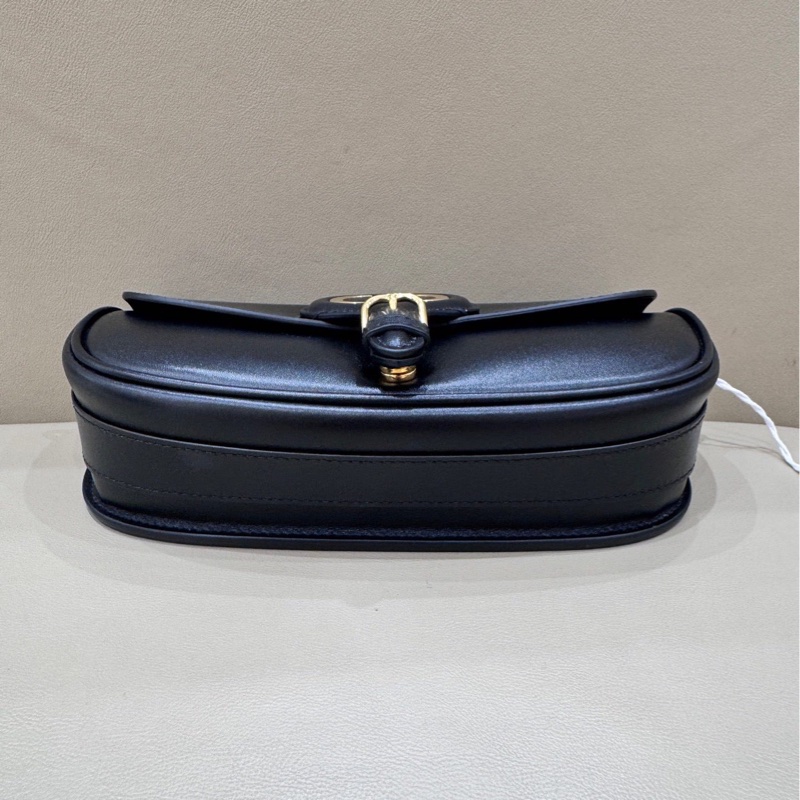 Dior 黑金Bobby橫版east west新月包 尺寸約21*12*5cm-6