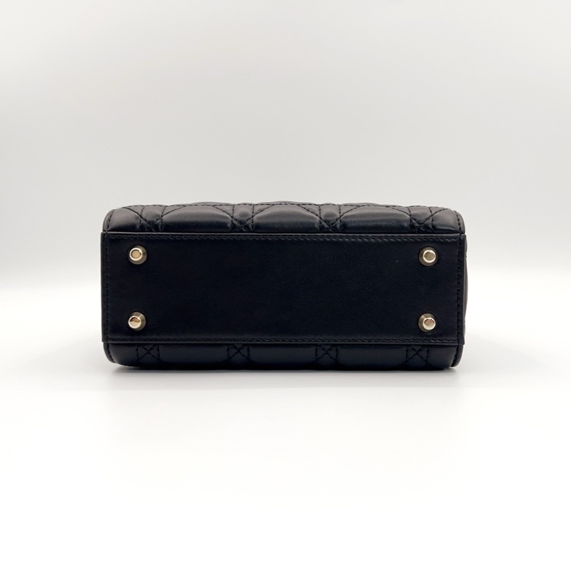 Dior三格戴妃 黑金 23年编码 附件:盒子,尘袋,肩带,身份卡 尺寸約:17*14cm-4