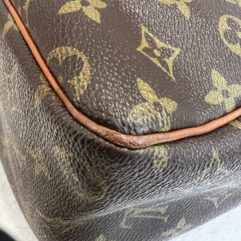 Louis Vuitton 直式書包-14