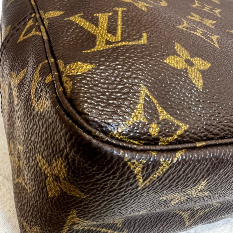 LV 經典洗漱包 手拿包-11