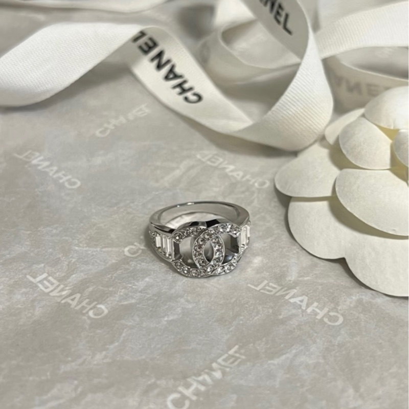 CHANEL香奈兒 銀色金屬戒指-0