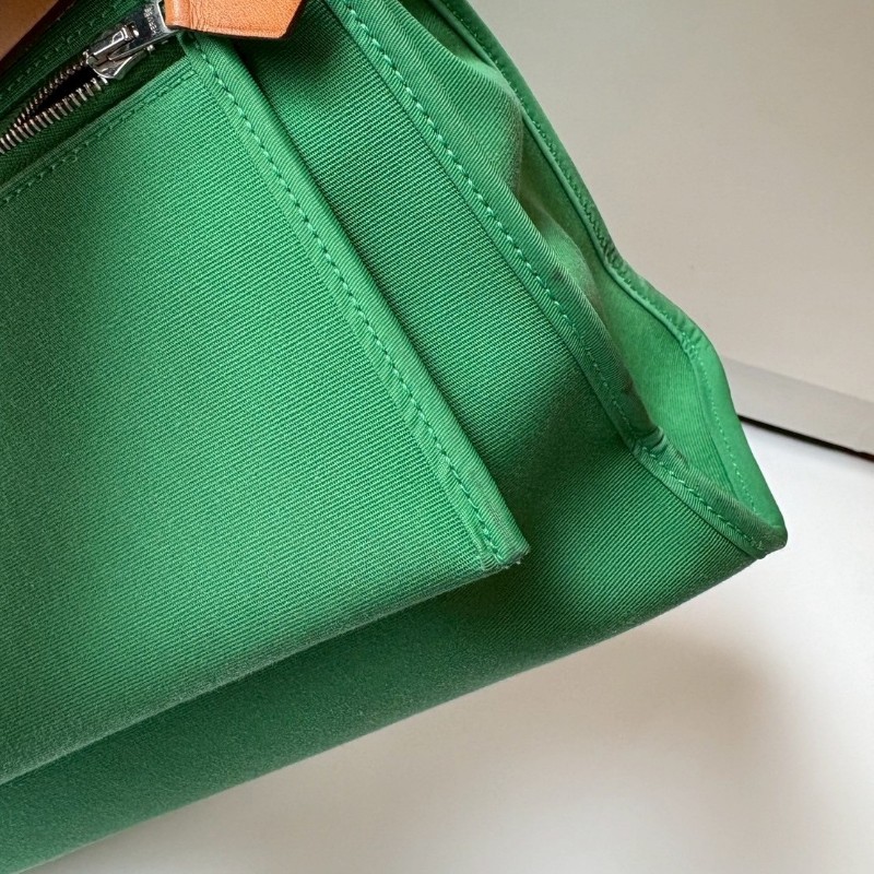 Hermes 銀釦綠布herbag 31-17
