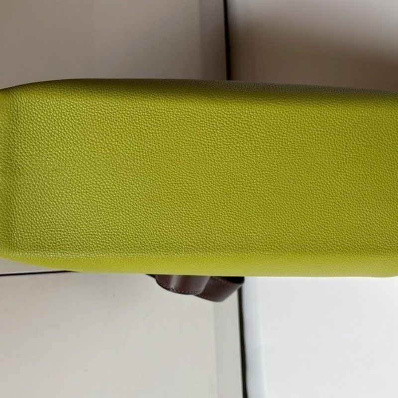 Hermes 咖把綠皮肩側包-8