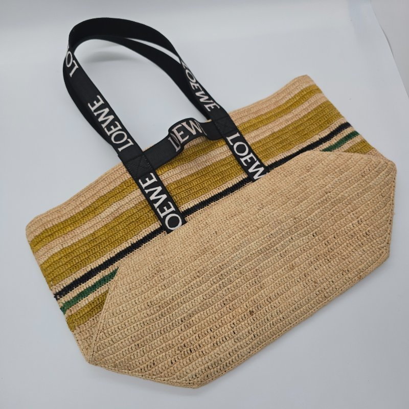 聖誕禮物/ 此價僅一天,全新LOEWE羅威Fold Shopper 拉菲草編織包/ 休閒上班手提包/ 托特包/ 購物袋/ 草編包-5
