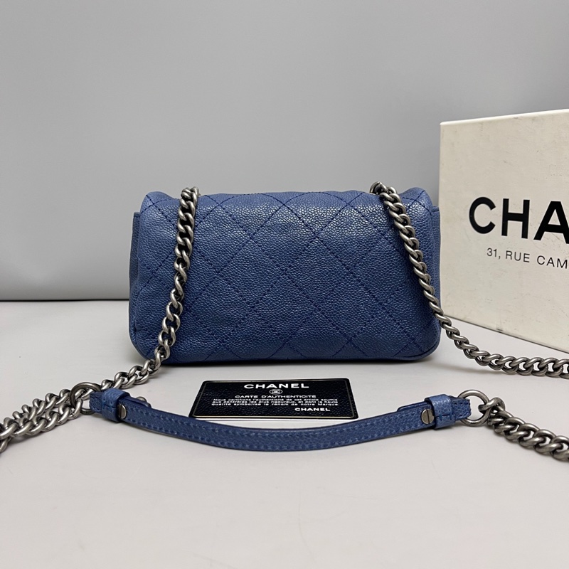 Chanel香奈兒 荔枝紋深藍色銀扣cf大mini鏈條包-1