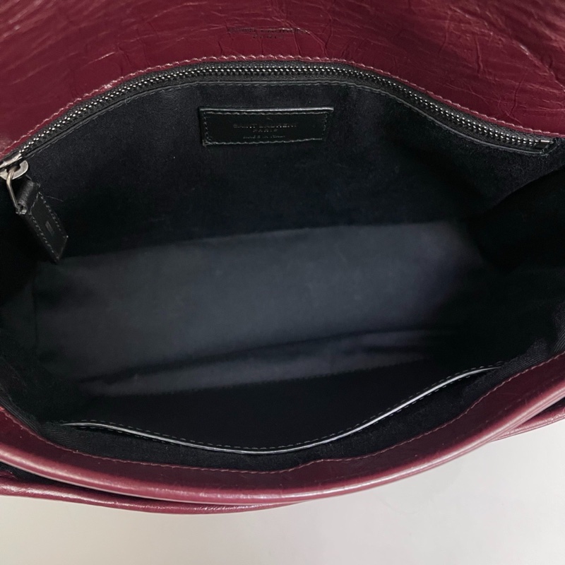 Saint Laurent YSL Niki中號 酒紅色全皮郵差包-8