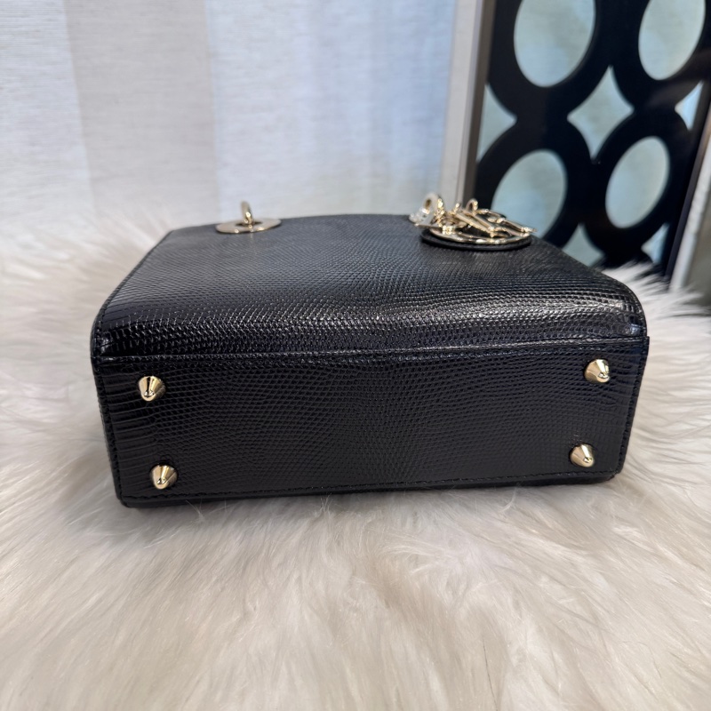 Dior LadyDior 黑蜥蜴皮淡金釦小號黛妃包-4