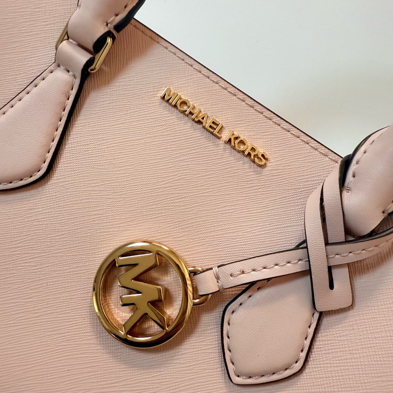 ✔ MICHAEL KORS MK SHEILA 防刮三層手提/斜背兩用包 — 小款/胭脂粉-9