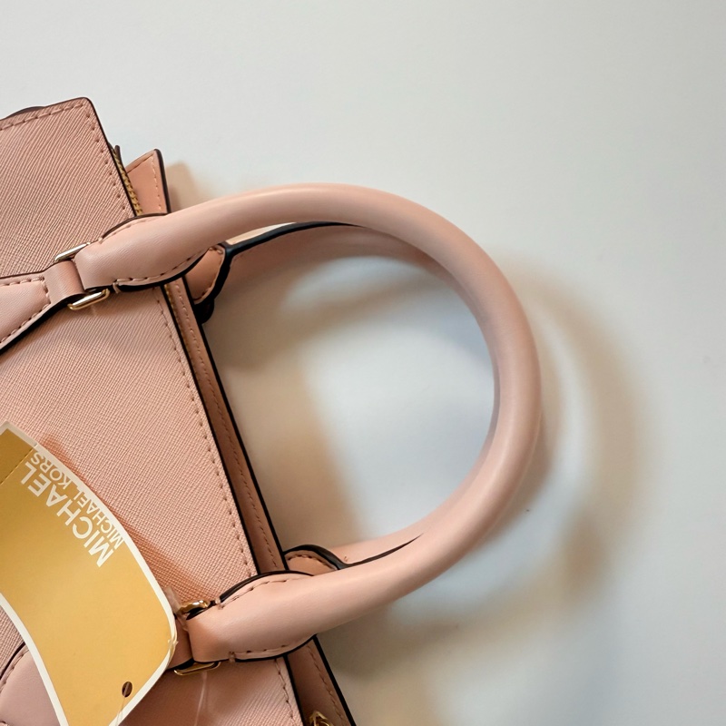 ✔ MICHAEL KORS MK SHEILA 防刮三層手提/斜背兩用包 — 小款/胭脂粉-10