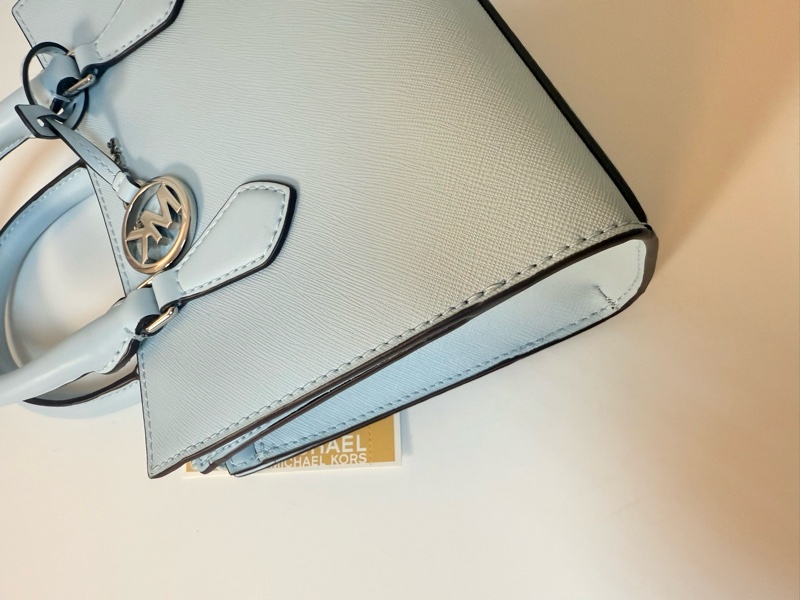 ✔ MICHAEL KORS Sheila 銀字圓標Logo防刮三層提肩兩用包(威尼斯藍) 小款-7