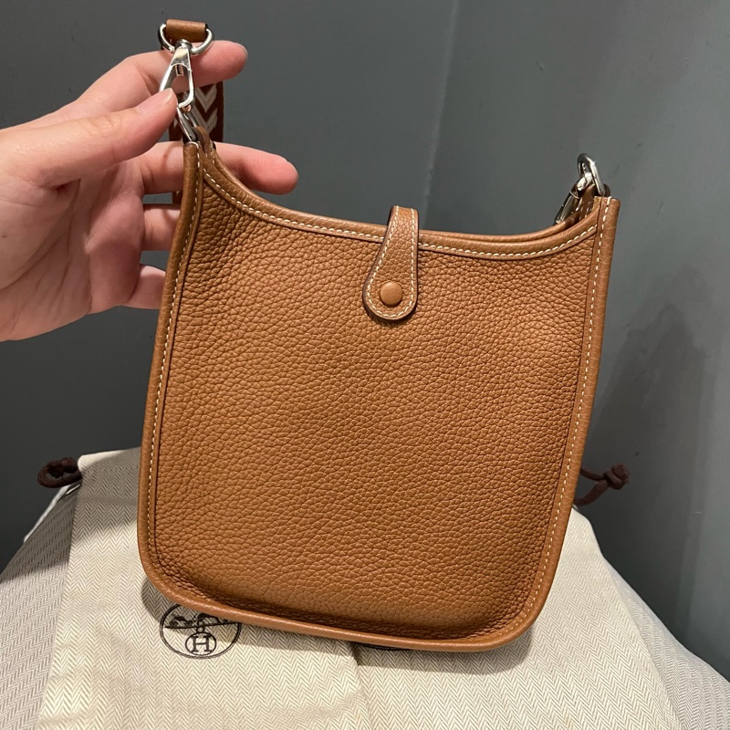 Hermes 愛馬仕 mini evelyne 16 金棕 銀釦-1