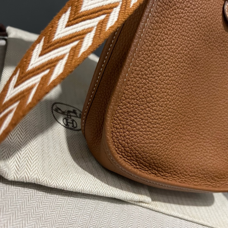 Hermes 愛馬仕 mini evelyne 16 金棕 銀釦-15