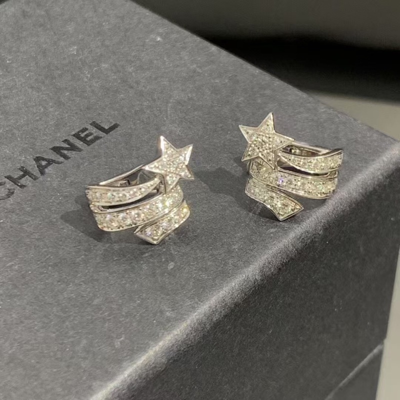 Chanel香奈兒Etoile Filante彗星18k白金滿鑽女士鑽石耳環，型號J10814 2024購入-0