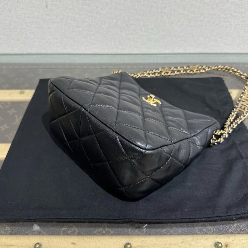 CHANEL 22S黑金菱格紋腋下hobo托特包 19*16*8 99新配件盒子塵袋購證-2