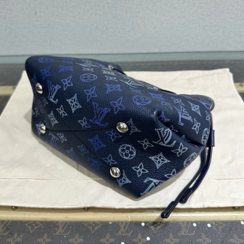 LV 漸變藍Bella月光女神水桶包 22*20*13 芯片款 99新配件盒子塵袋-2