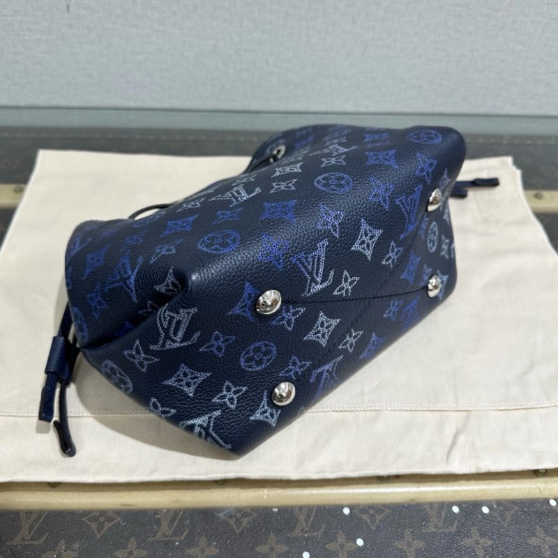 LV 漸變藍Bella月光女神水桶包 22*20*13 芯片款 99新配件盒子塵袋-4