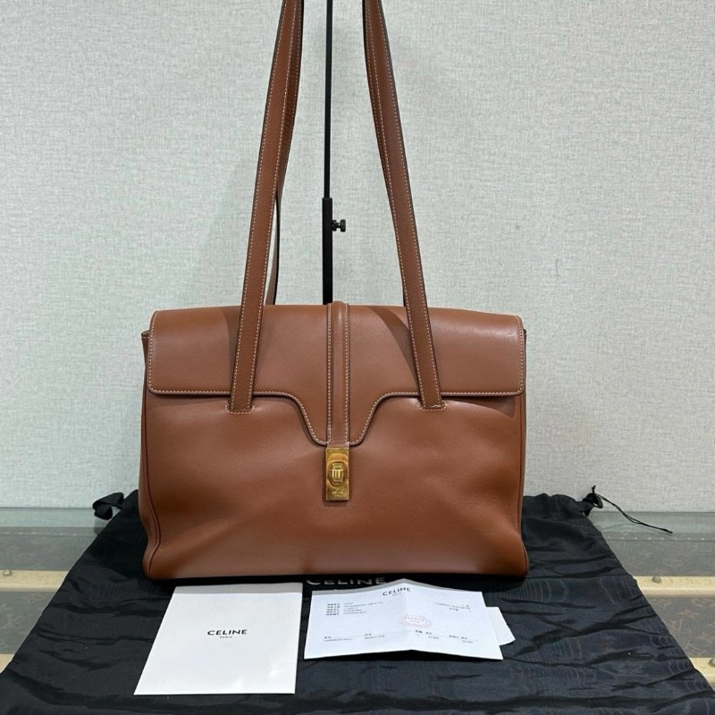 CELINE 棕色金扣 soft16中號肩背手提包 32*22*14 99新配件塵袋購證-0