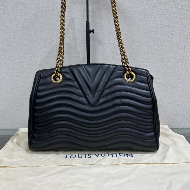 LV newwave黑金肩背斜背托特包 33*21*14 99新配件塵袋-5