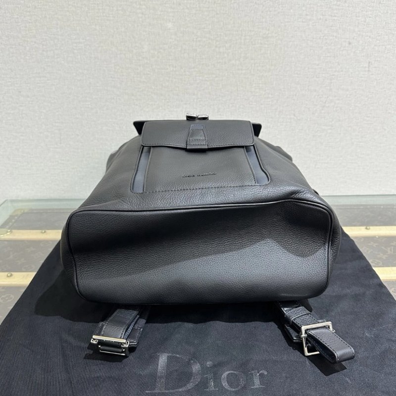 DIOR 黑色D-Motion牛皮男款後背包 30*11*38 98新配件塵袋-3