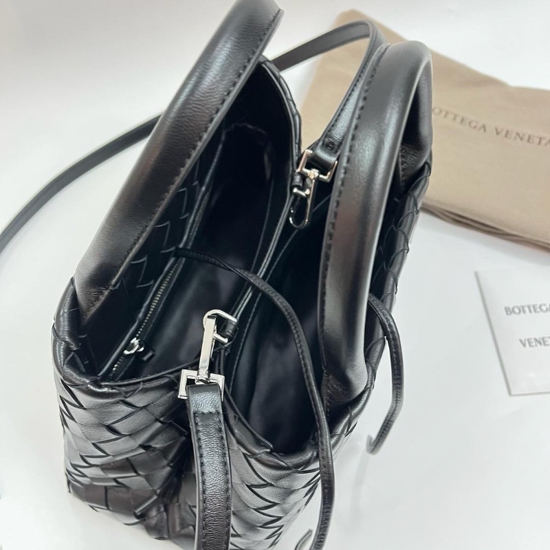 Bottega Veneta Nappa black-2