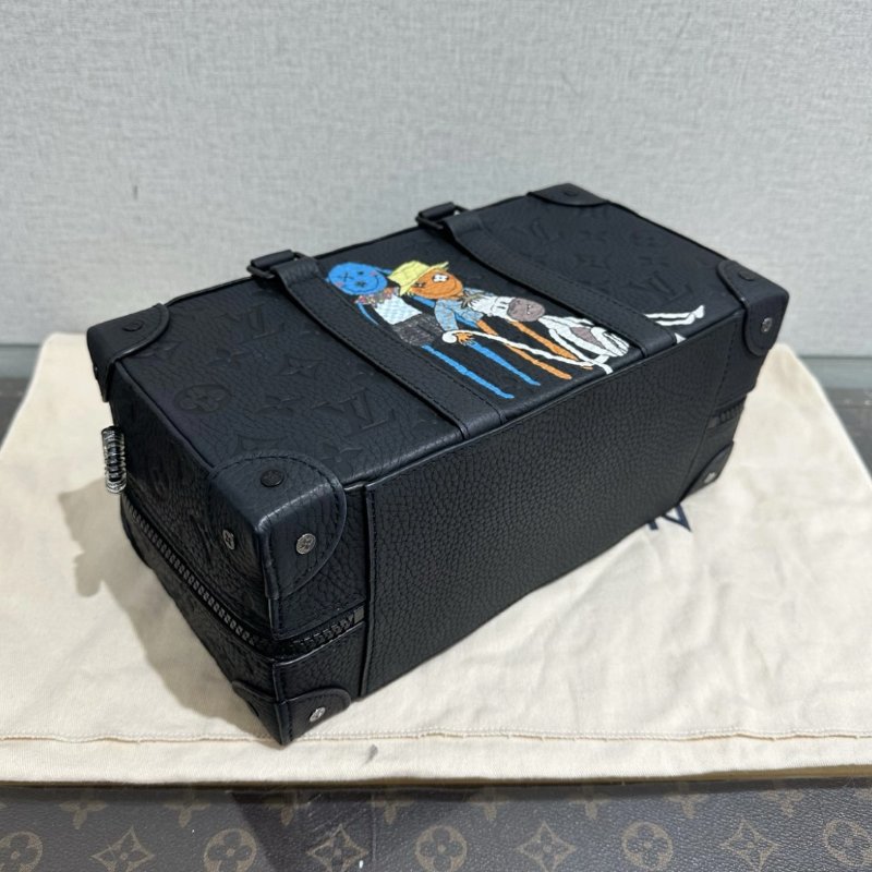 LV 秀款磨砂黑SpeedySoftTrunk稻草人盒子包 芯片款 27*15*12 98新配件塵袋-4
