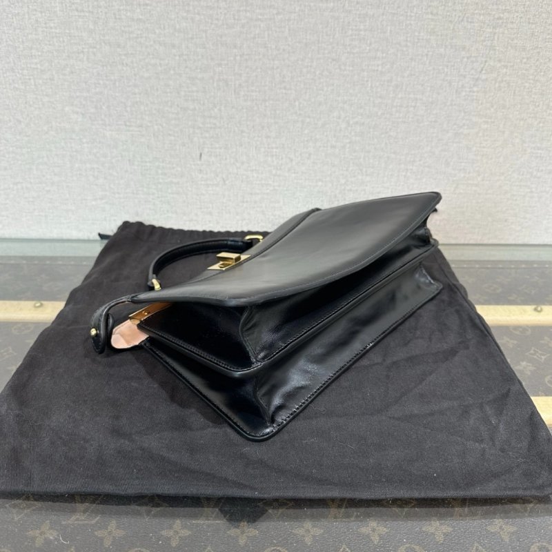 FENDI 黑金 Peekaboo手提肩背斜背包 29*18*11 99新配件塵袋雨衣-4