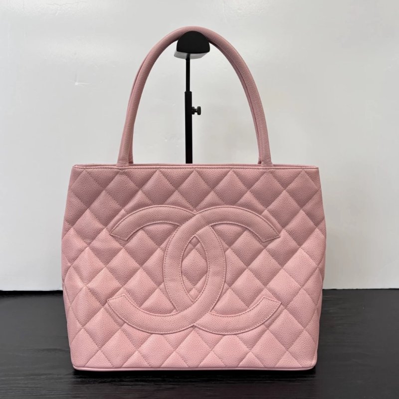 CHANEL Medallion粉金希爾頓手提包 30*25*15 98新配件塵袋-0