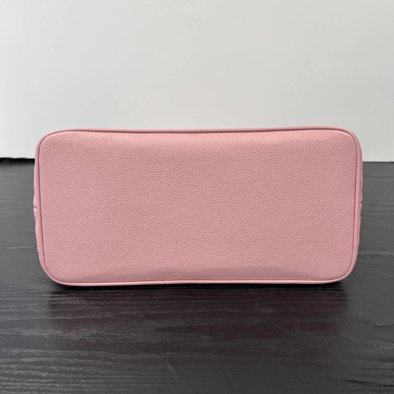 CHANEL Medallion粉金希爾頓手提包 30*25*15 98新配件塵袋-3