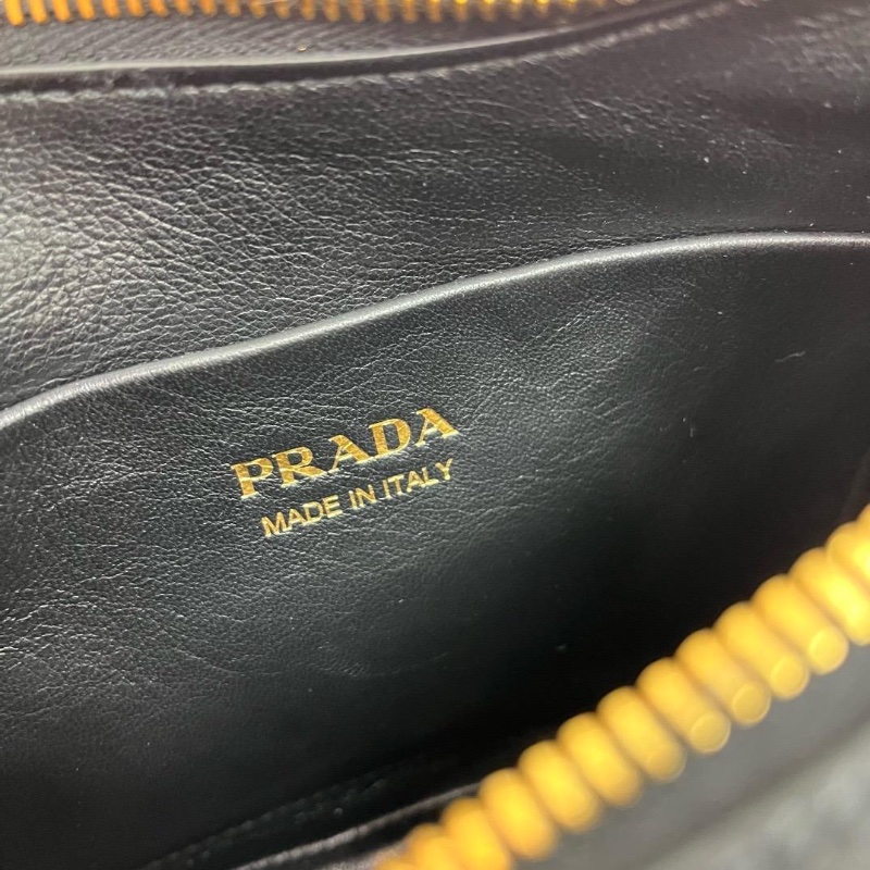 Prada strap black-4