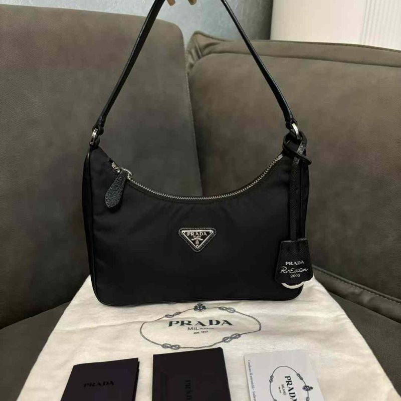 prada hobo2005 腋下包 閒置新 芯片款 防塵袋-1