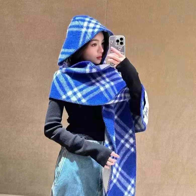 Burberry 藍色格 連帽圍巾 全新-2