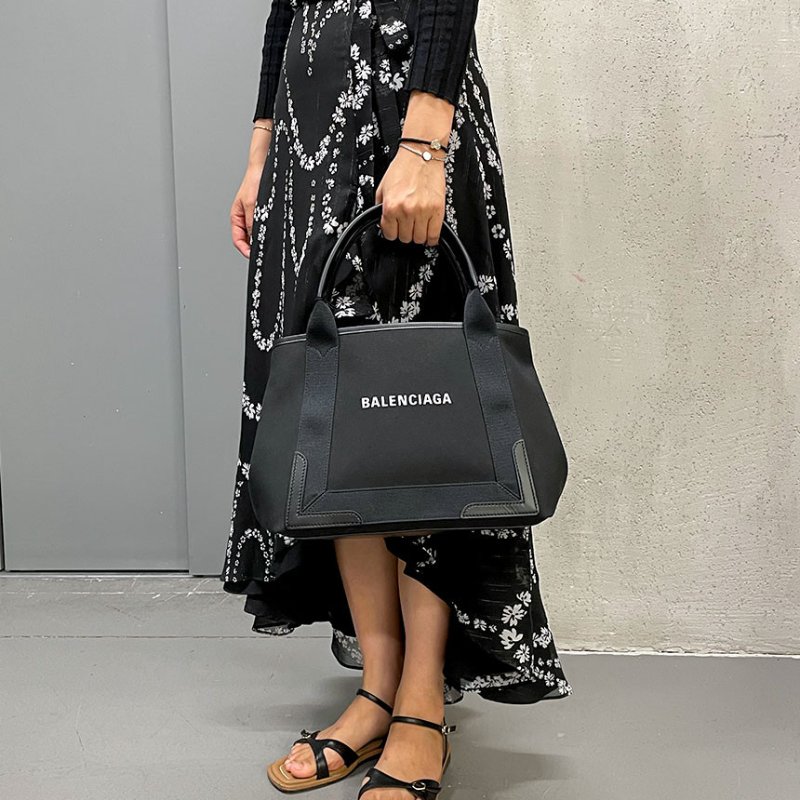 🎉新品好折扣✨Balenciaga 339933 Navy S 小款Cabas 帆布牛皮托特包 黑色-3