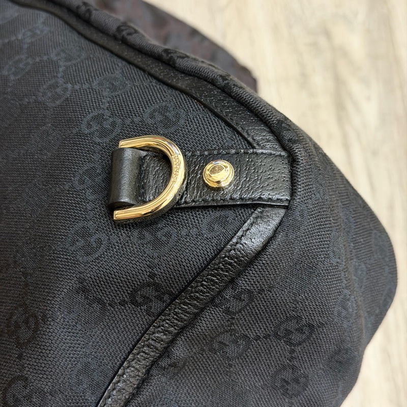 Gucci 黑金經典GG壓紋緹花托特手提包-6
