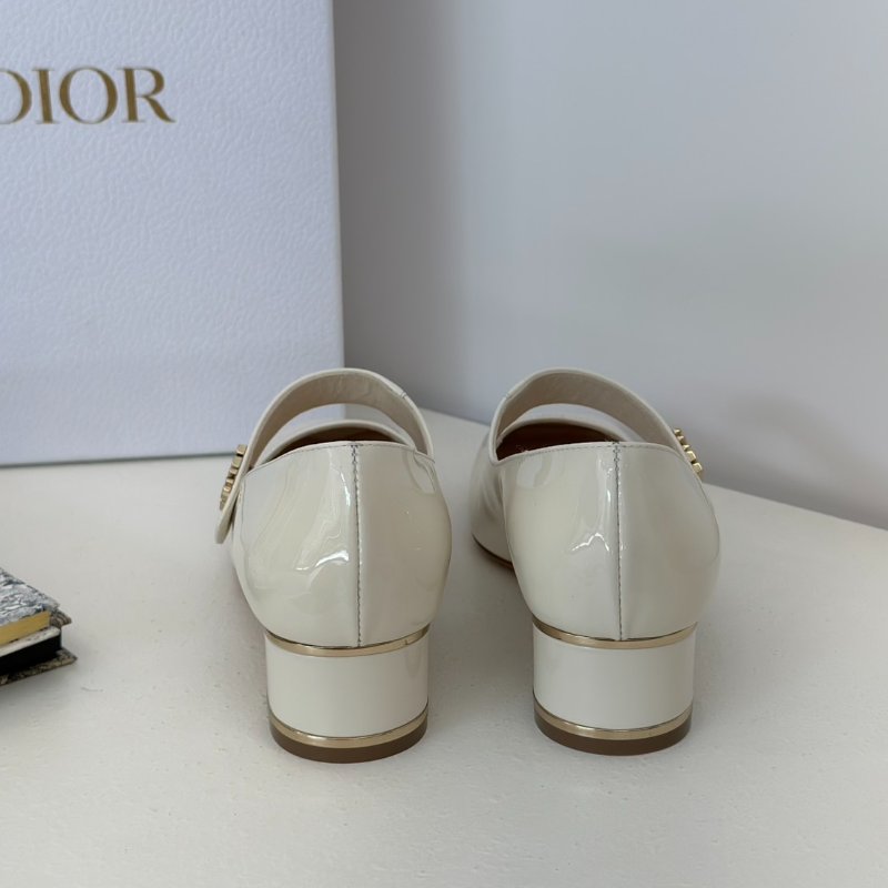 DIOR Miss Dior漆皮低跟瑪莉珍鞋 - 米白 35.5-4