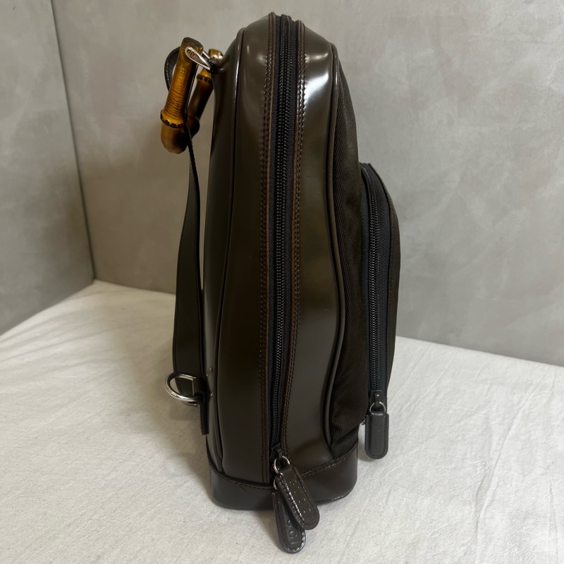 Gucci 竹節帆布單帶後背包-6