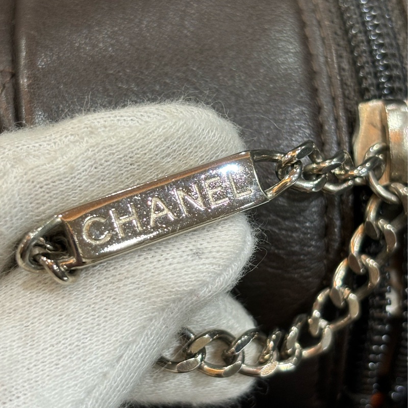 Chanel A25173 LOGO 雙C 康朋 巧克力咖啡色 牛皮 拉鍊 肩背包 吐司包 手提包 多口袋 書包釦-12