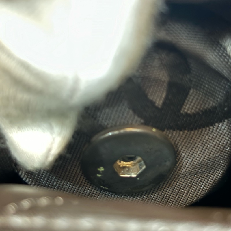 Chanel A25173 LOGO 雙C 康朋 巧克力咖啡色 牛皮 拉鍊 肩背包 吐司包 手提包 多口袋 書包釦-34