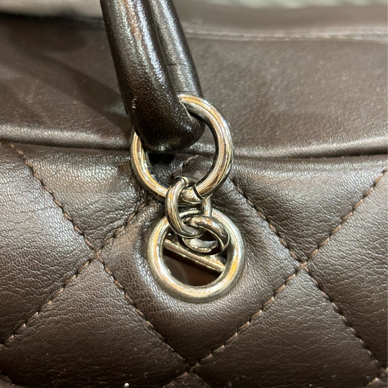 Chanel A25173 LOGO 雙C 康朋 巧克力咖啡色 牛皮 拉鍊 肩背包 吐司包 手提包 多口袋 書包釦-38