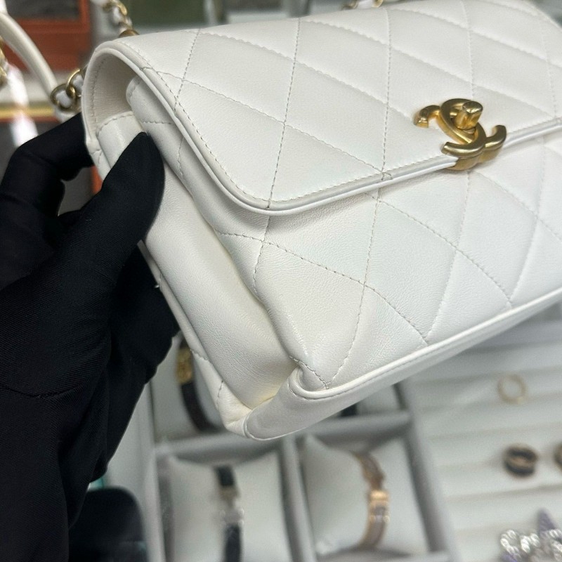 Chanel 22s Flap白金水鑽 logo-9