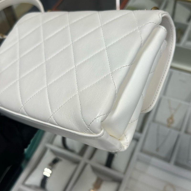 Chanel 22s Flap白金水鑽 logo-11