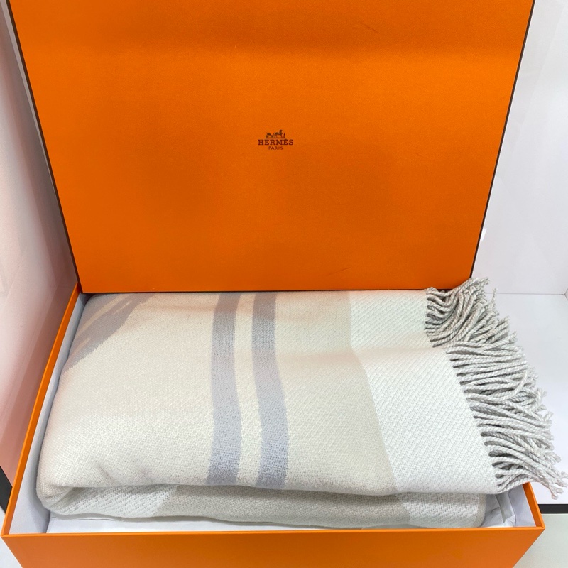 Hermes 愛馬仕盛裝馬鞍羊毛毯135×170cm 閒置未使用-2