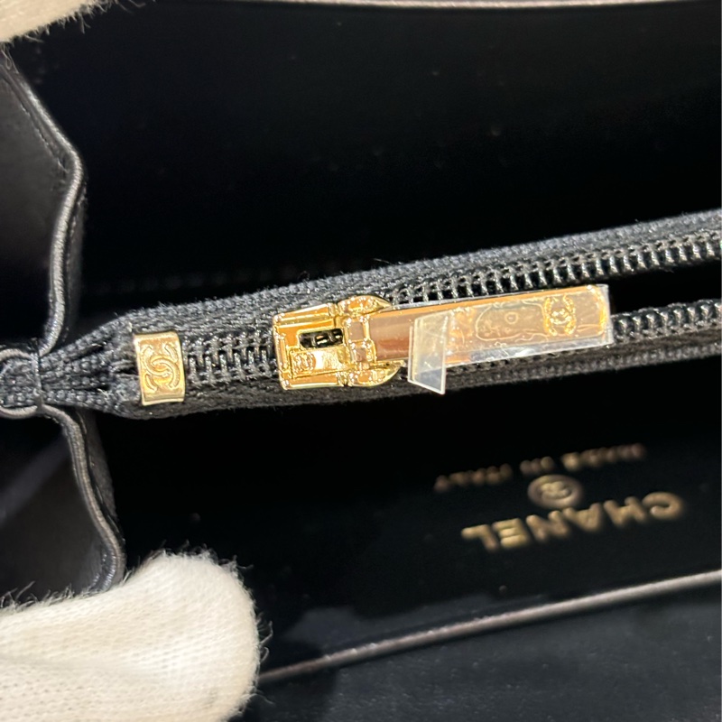 CHANEL AP4658 雙C LOGO 黑色荔枝皮 零錢包 短夾 皮夾 錢包 信用卡包 卡夾-15
