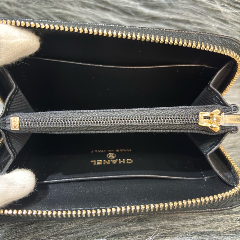 CHANEL AP4658 雙C LOGO 黑色荔枝皮 零錢包 短夾 皮夾 錢包 信用卡包 卡夾-16