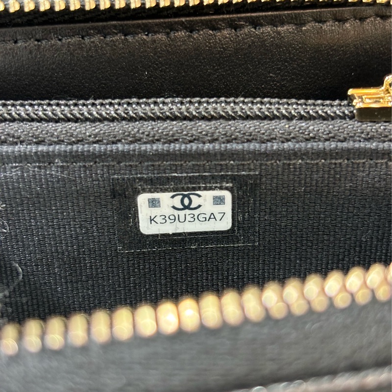 CHANEL AP4658 雙C LOGO 黑色荔枝皮 零錢包 短夾 皮夾 錢包 信用卡包 卡夾-19