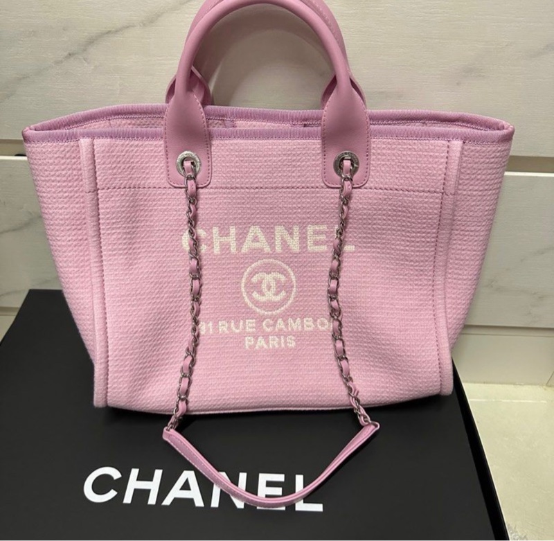 Chanel Deauville Pink Tote-0