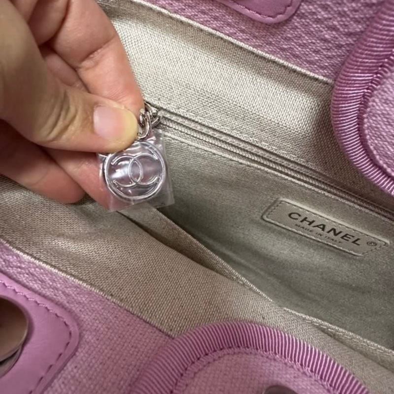 Chanel Deauville Pink Tote-16