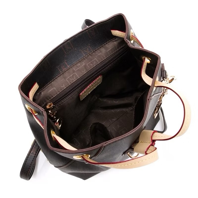 愛買物PLAYBOY青春世代x翻玩老花 N-Natty系列 後背包 女包 手提包 肩背包 多背法 百搭 黑金色 時尚包包-3