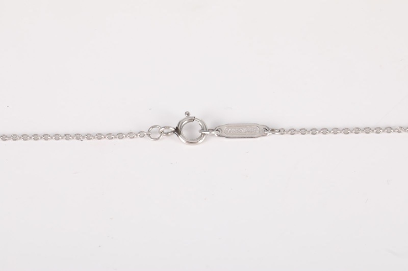 TIFFANY&CO(蒂芙尼) Tiffany Keys 鳶尾花鑰匙項鏈 Fleur de Lis 中號 3.8cm 滿鑽 鑽石/pt950 項鏈-4